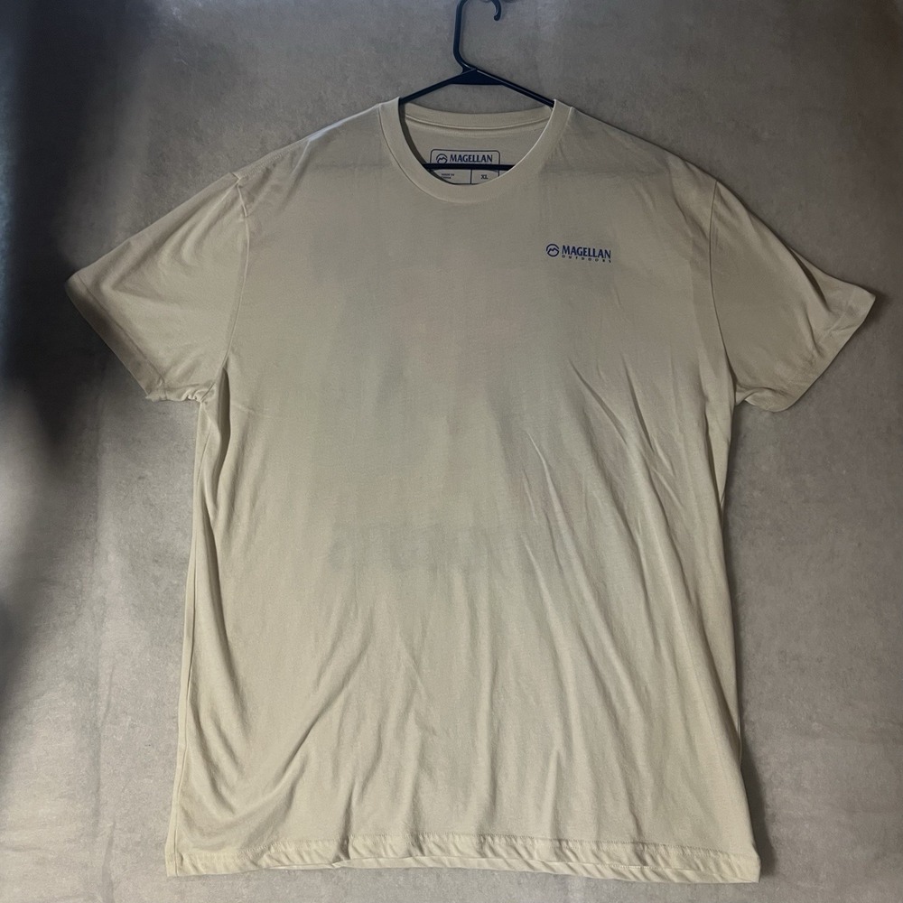 Magellan Outdoors Guitar Live To Explore White Graphic Shirt Men's Size XL